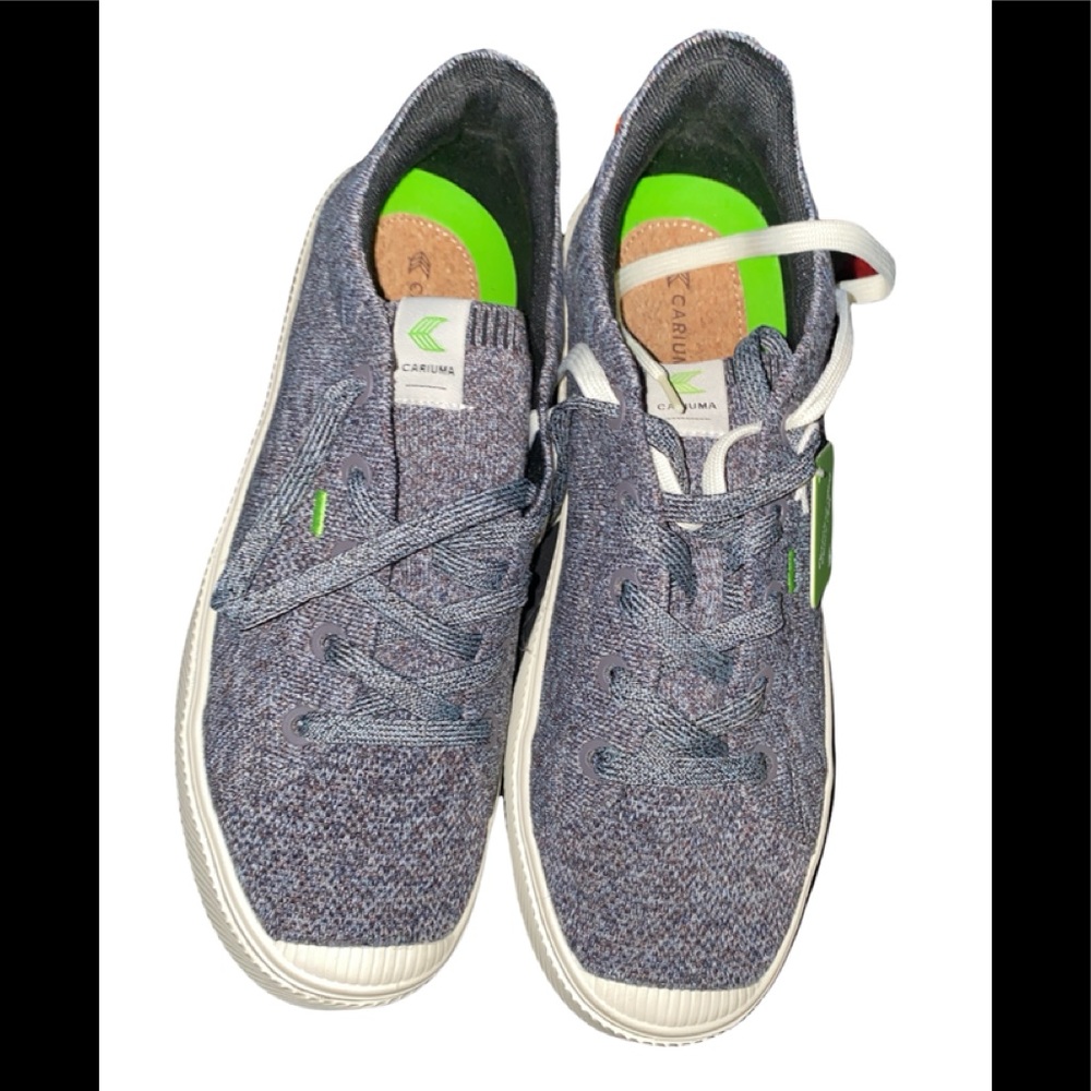 NEW Cariuma stone gray knit sneakers men’s 11.5 women’s 13
